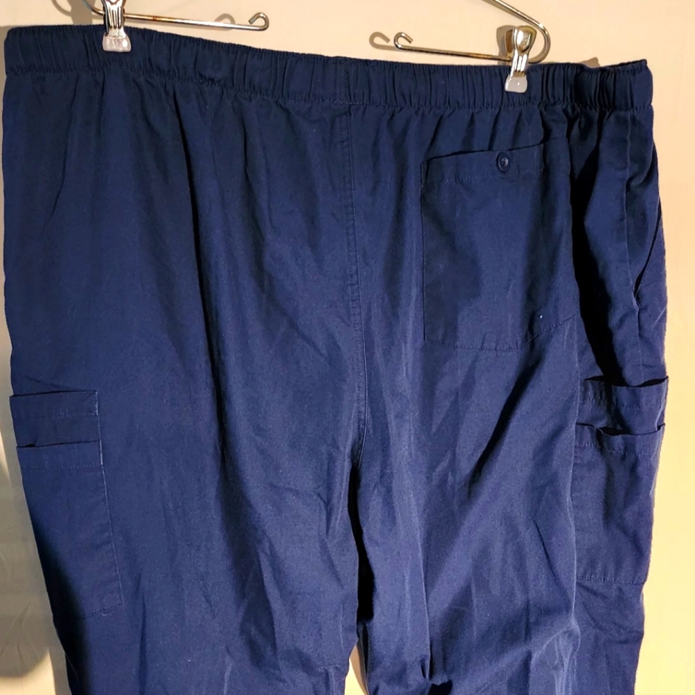 Scrubs bottoms